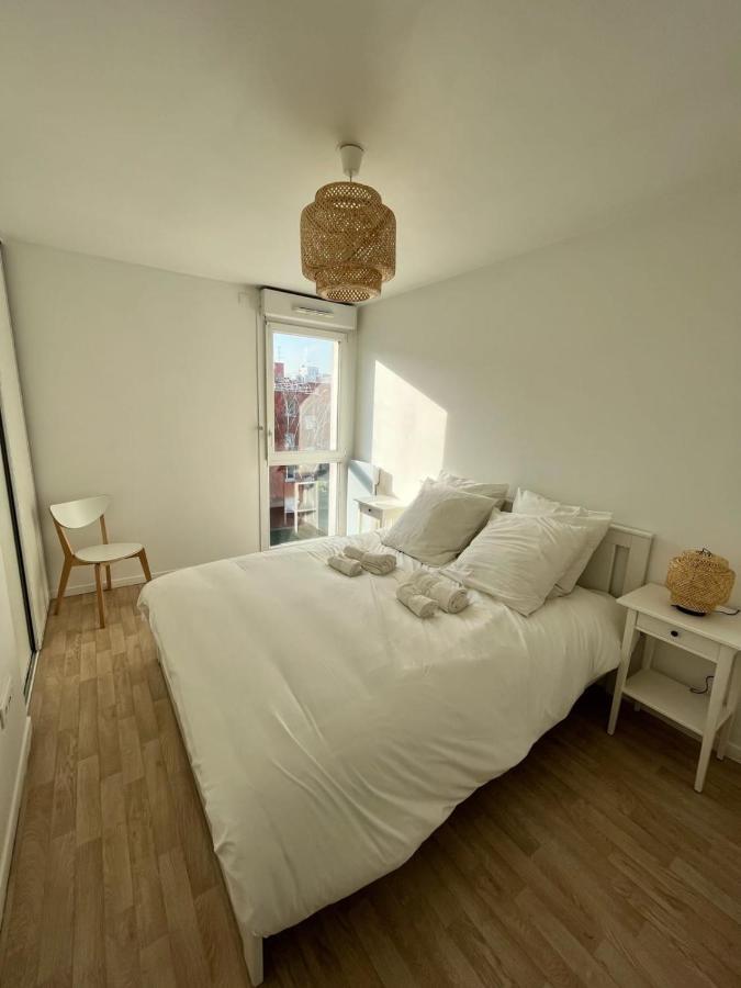 Modern And Bright Apartment Near Paris La Courneuve Zewnętrze zdjęcie