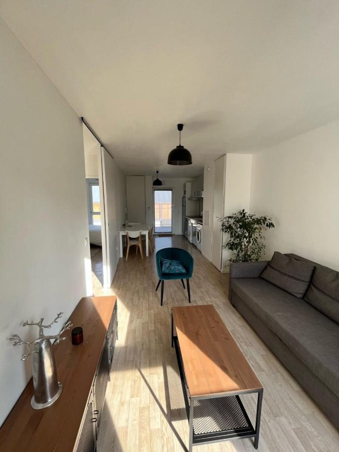 Modern And Bright Apartment Near Paris La Courneuve Zewnętrze zdjęcie