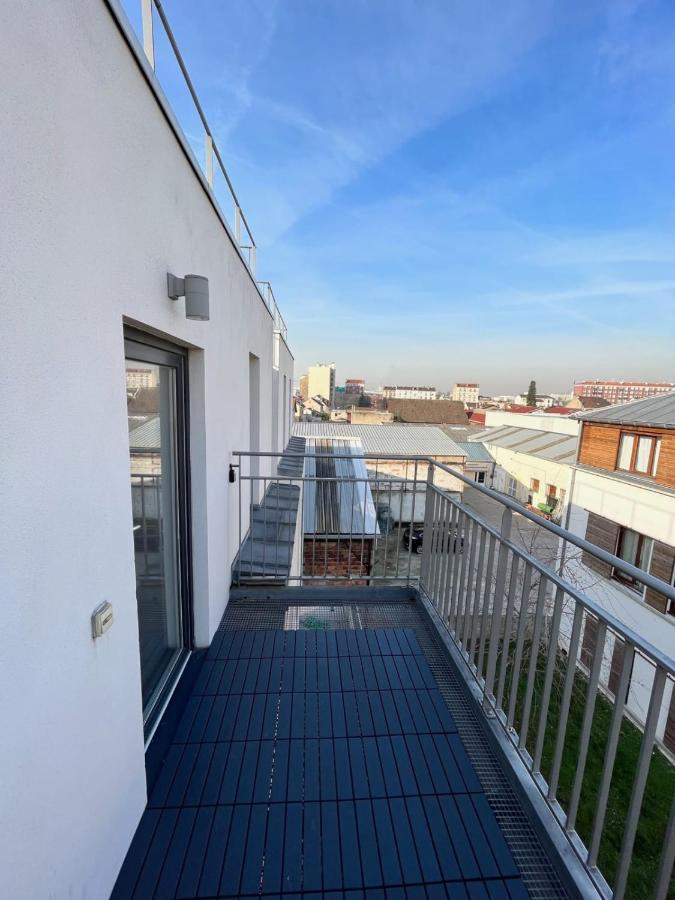 Modern And Bright Apartment Near Paris La Courneuve Zewnętrze zdjęcie