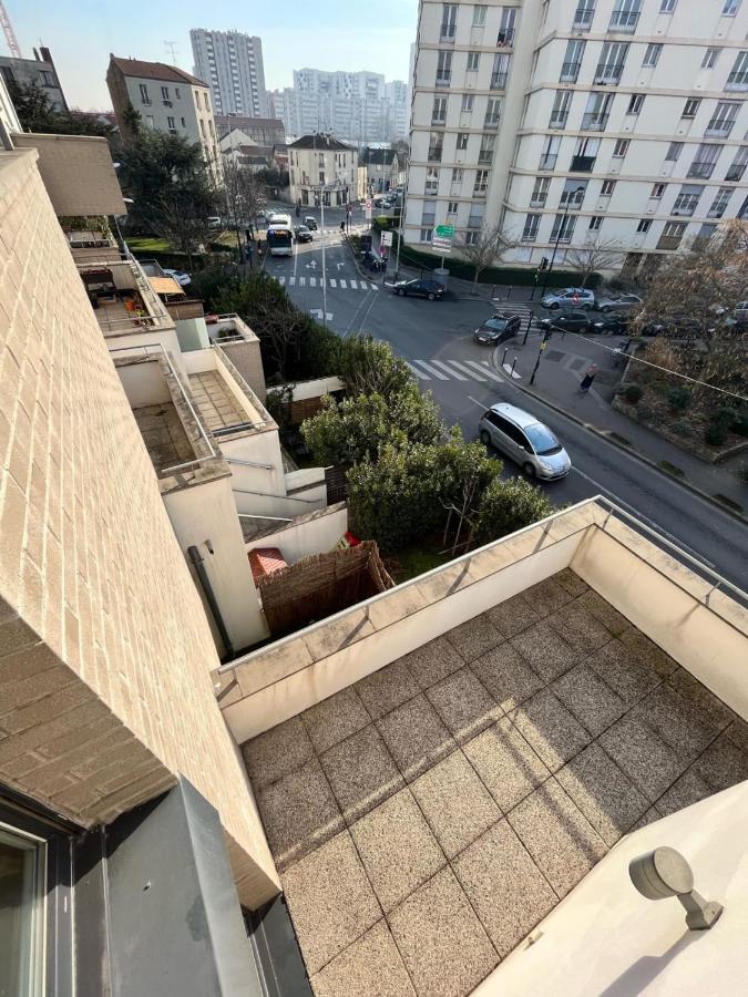 Modern And Bright Apartment Near Paris La Courneuve Zewnętrze zdjęcie